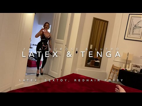 ❤️ Roodharige stiefzus in latex kostuum geneukt door stiefbroer ☑ Super porn at nl.hentaiser.ru