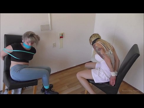 ❤️ Verslaafd / vastgebonden en de mond gesnoerd / jonkvrouw in nood ☑ Super porn at nl.hentaiser.ru