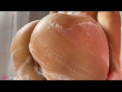 ❤️ Brunette Masturbeert Kut met Vibrator tot intens Orgasme onder Douche ☑ Super porn at nl.hentaiser.ru