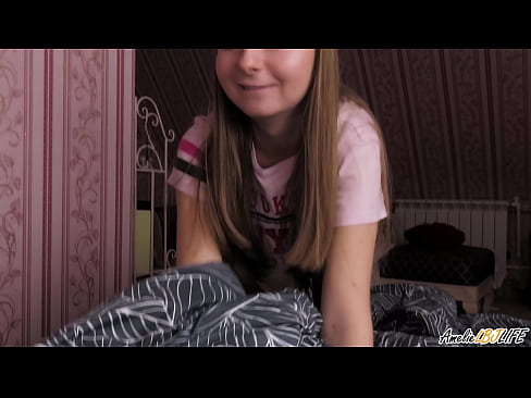 ❤️ Blondie zuigt haar BFF's diep en krijgt Cum in haar mond ☑ Super porn at nl.hentaiser.ru